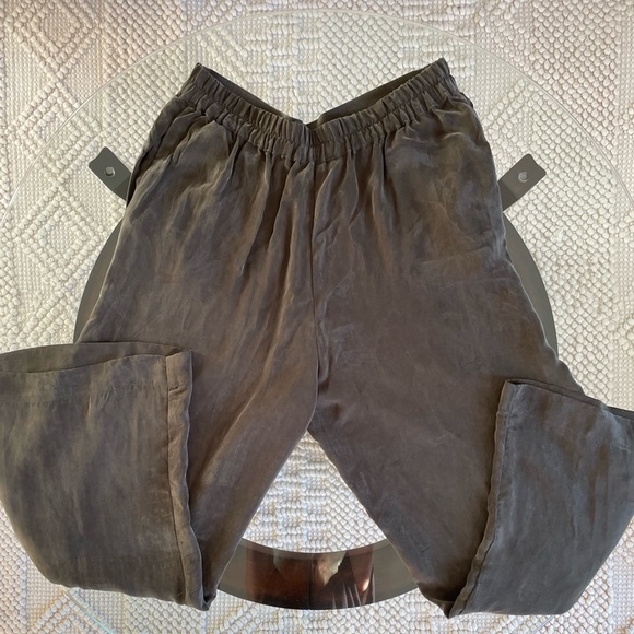 Amour Vert wide leg luxurious pants - Picture 6 of 9